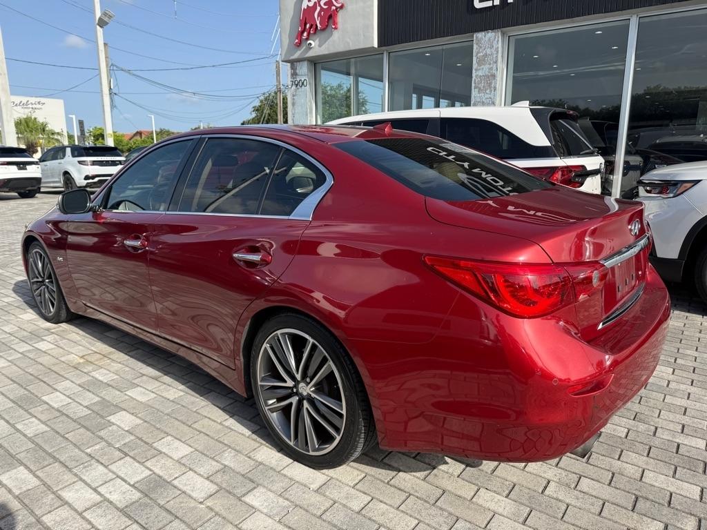 Infiniti Q50 4dr Sdn 3.0t Premium RWD 2016