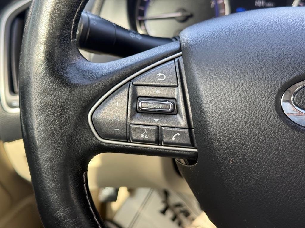 Infiniti Q50 4dr Sdn 3.0t Premium RWD 2016