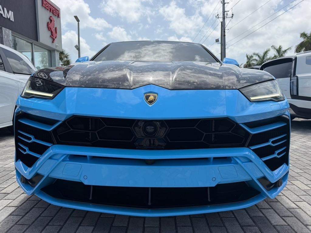 Lamborghini Urus AWD 2022