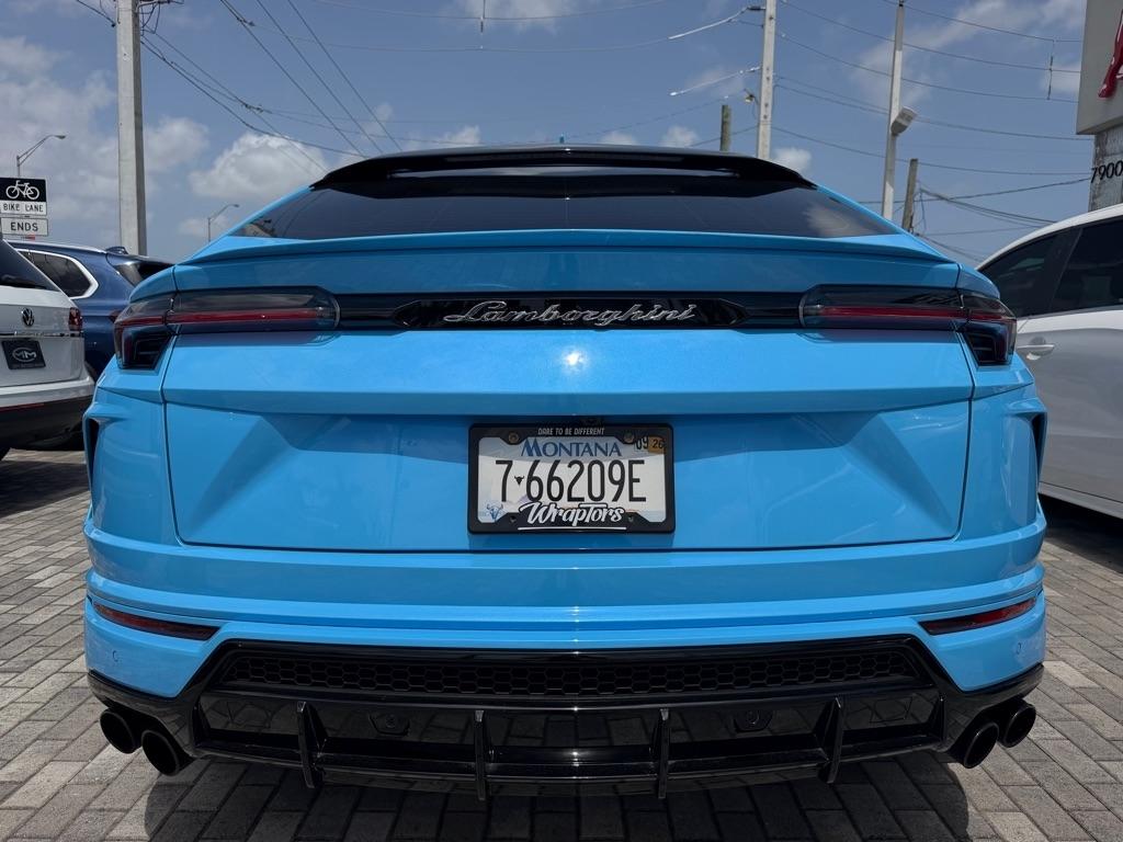 Lamborghini Urus AWD 2022