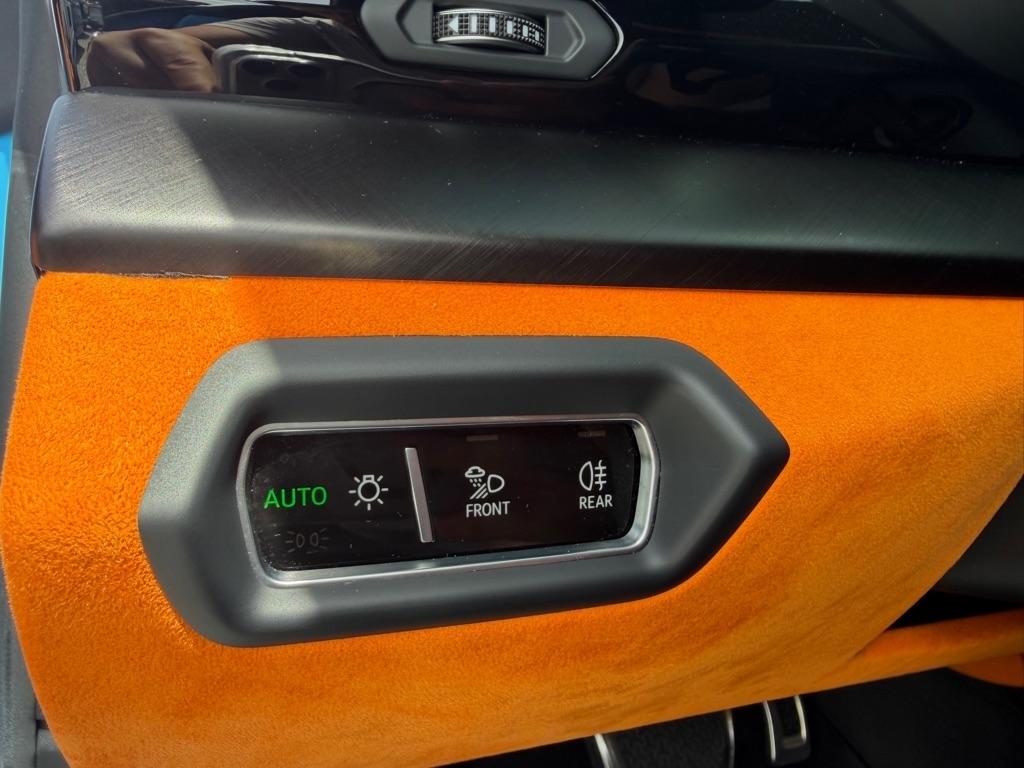 Lamborghini Urus AWD 2022