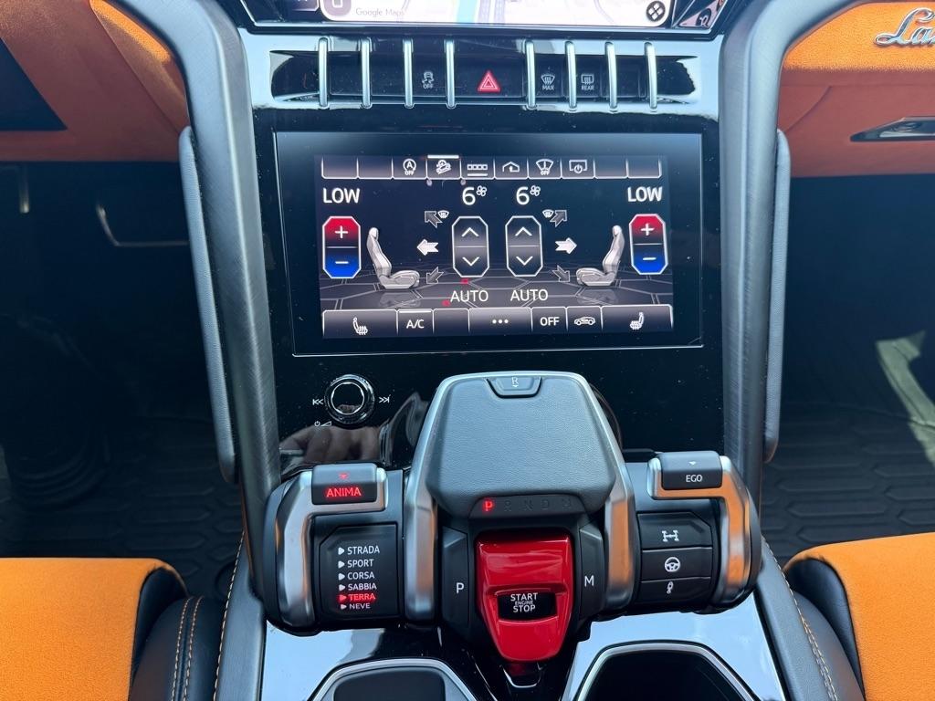 Lamborghini Urus AWD 2022