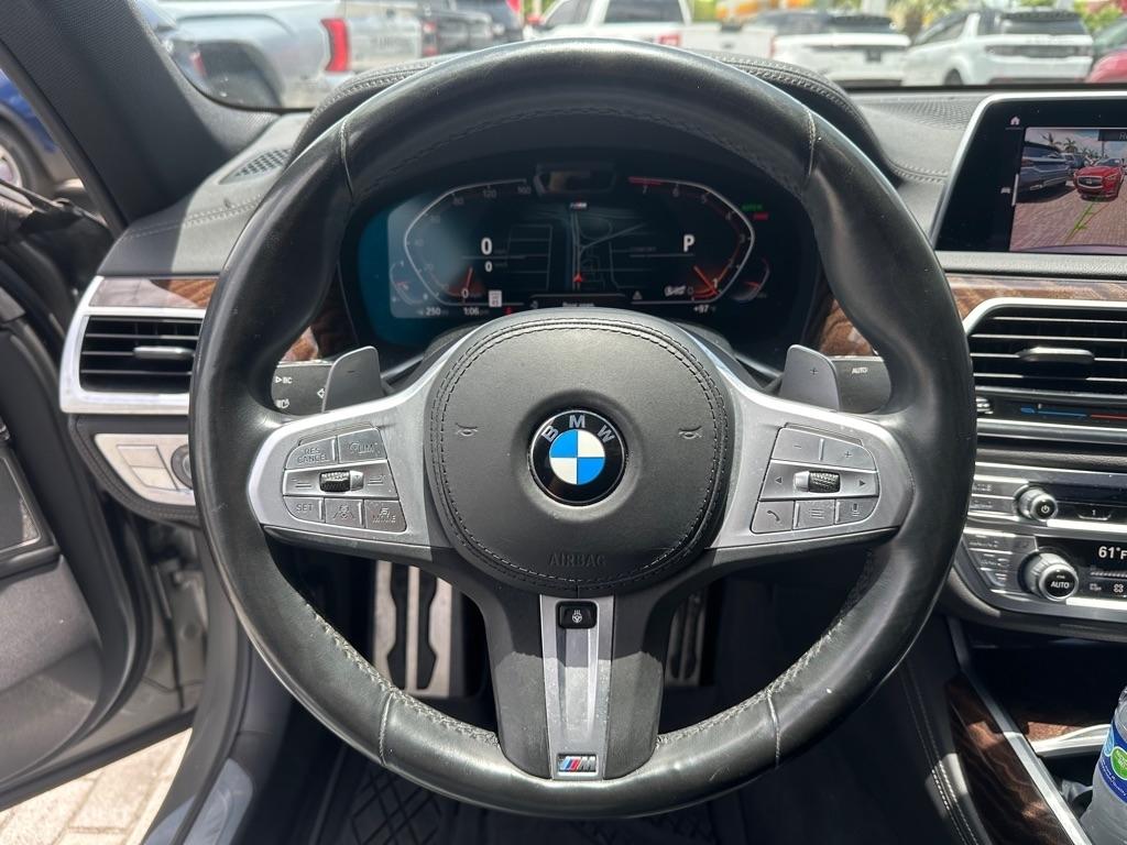 BMW 7 Series 740i Sedan 2021