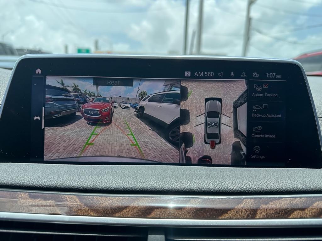 BMW 7 Series 740i Sedan 2021