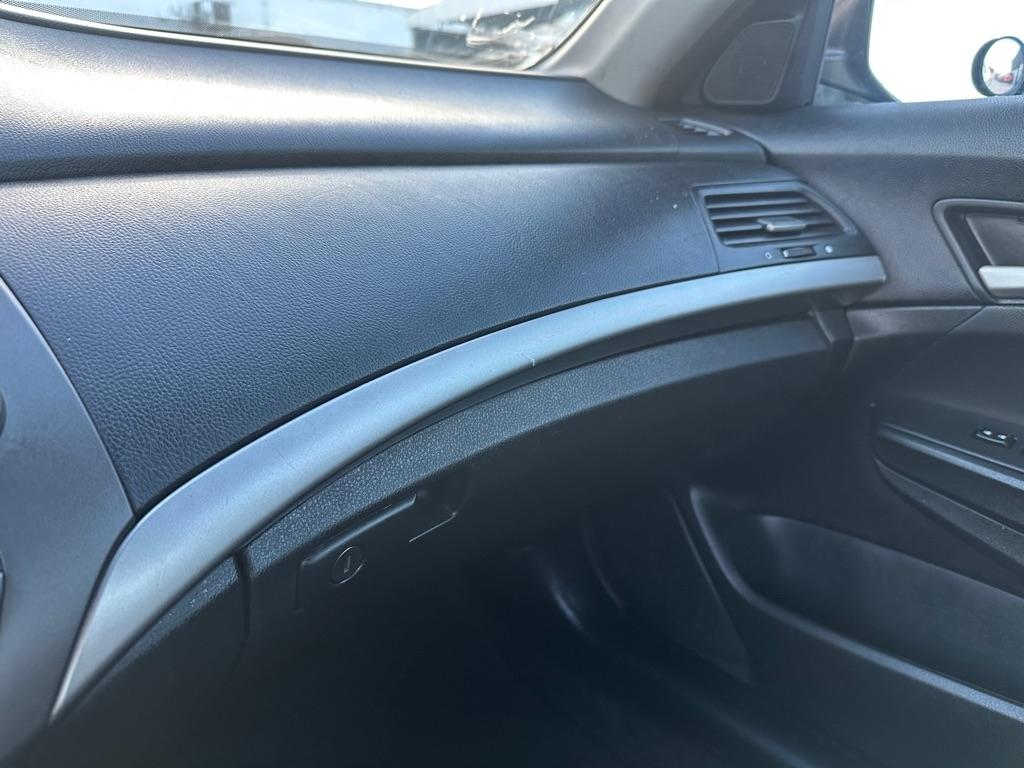 Honda Accord Sdn 4dr I4 Auto SE 2012