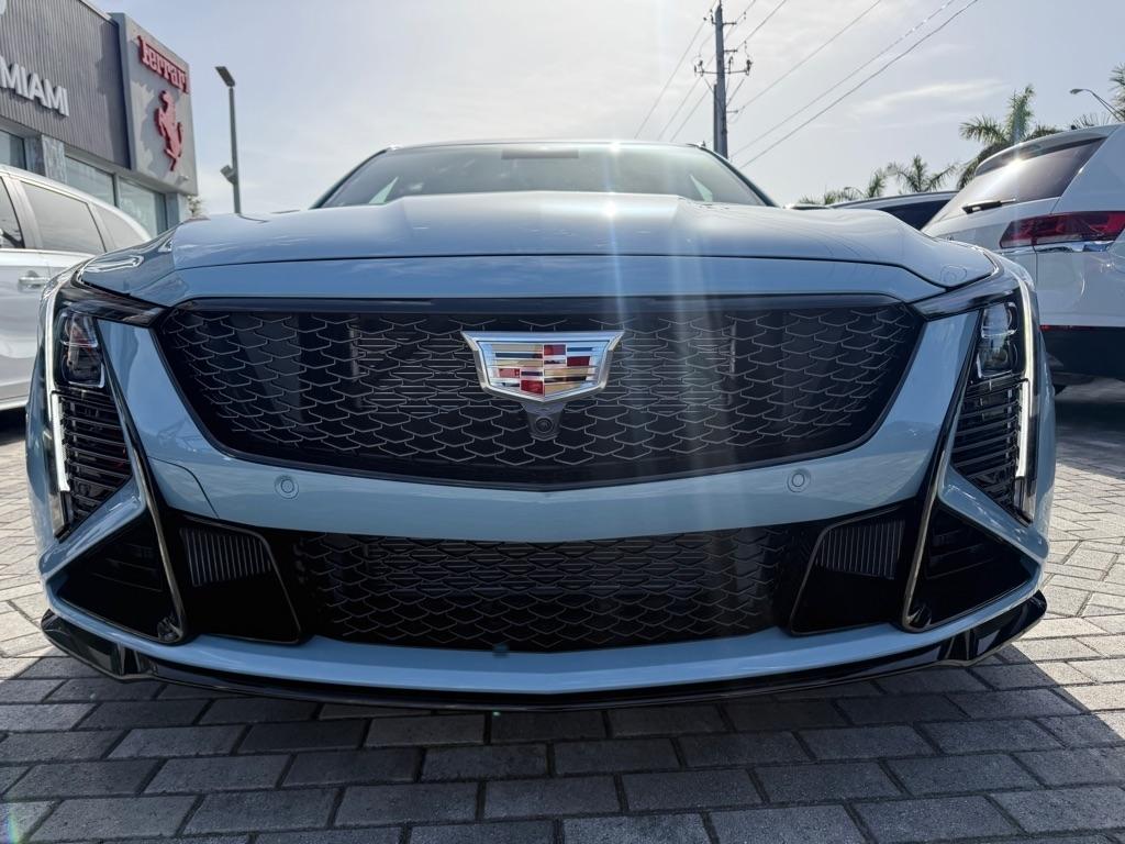 Cadillac CT5-V 4dr Sdn Blackwing 2025