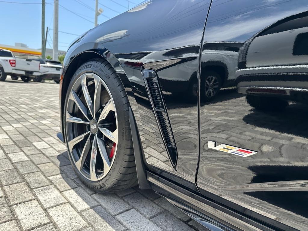 Cadillac CT4-V 4dr Sdn Blackwing 2023
