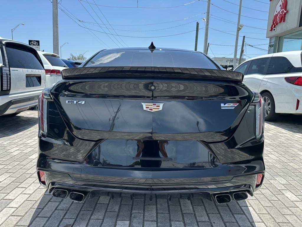 Cadillac CT4-V 4dr Sdn Blackwing 2023