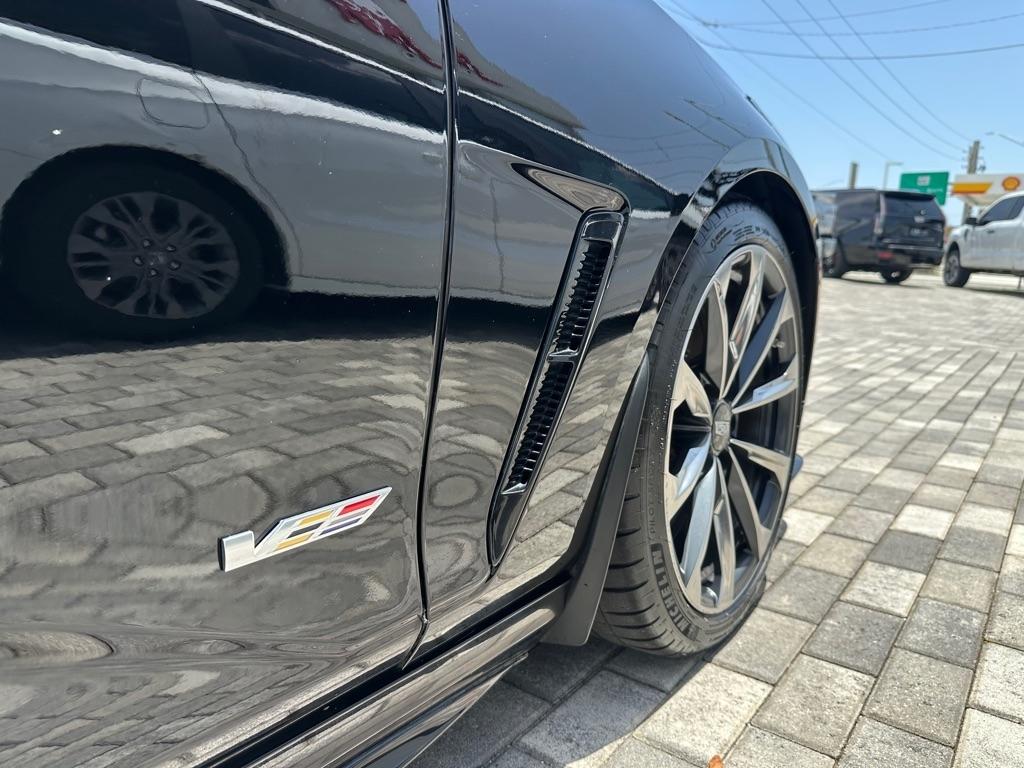 Cadillac CT4-V 4dr Sdn Blackwing 2023