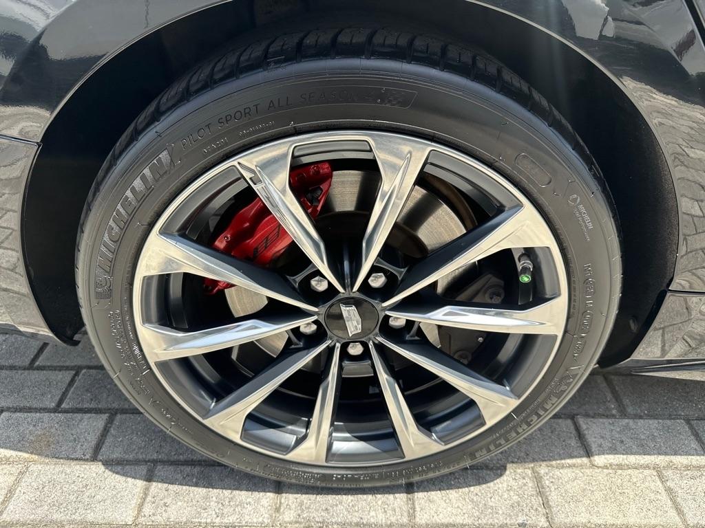 Cadillac CT4-V 4dr Sdn Blackwing 2023