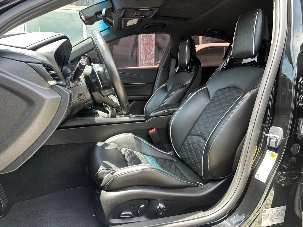Cadillac CT4-V 4dr Sdn Blackwing 2023