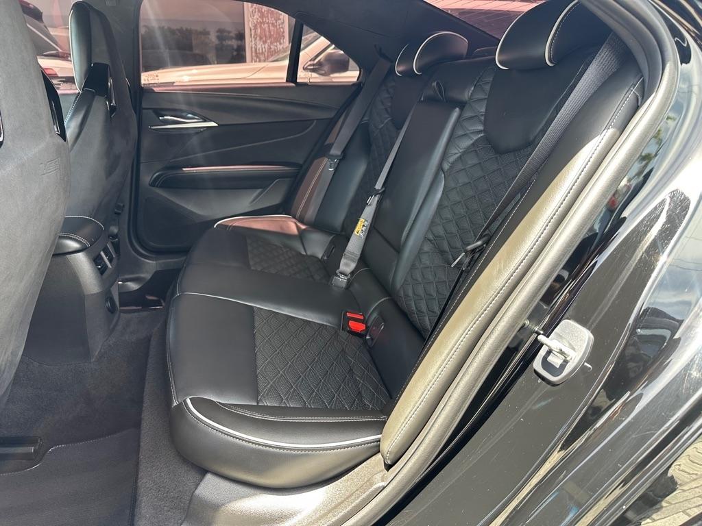 Cadillac CT4-V 4dr Sdn Blackwing 2023
