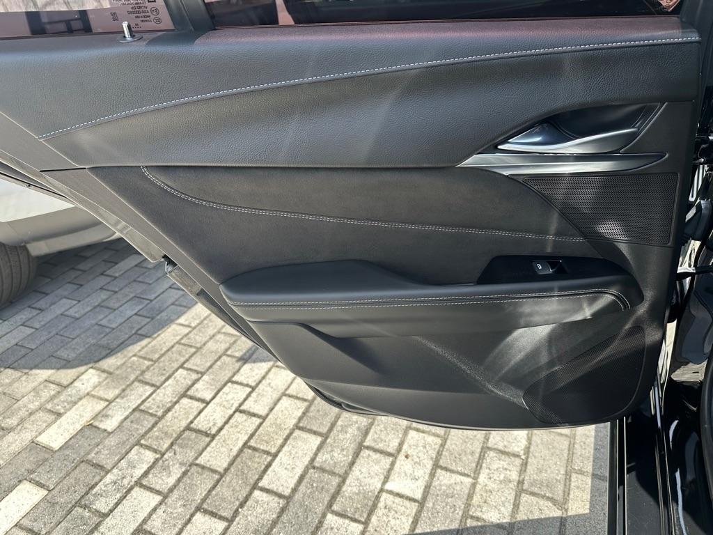 Cadillac CT4-V 4dr Sdn Blackwing 2023