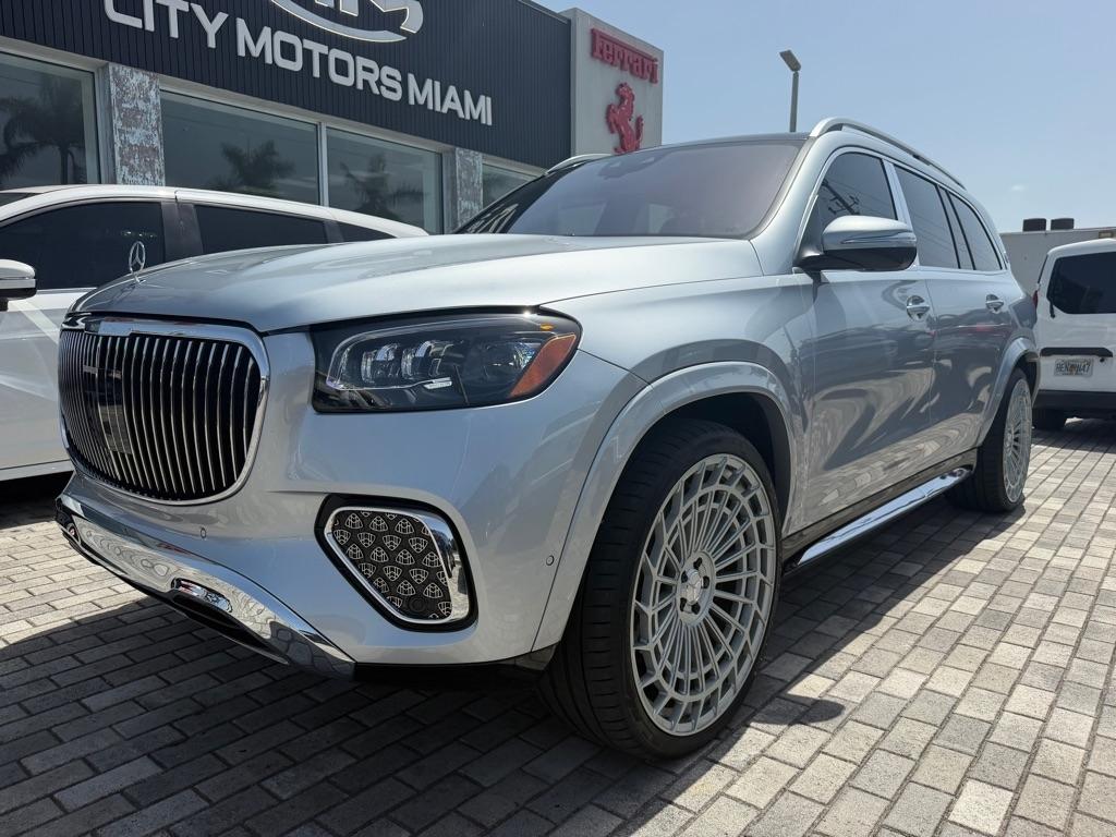 Mercedes-Benz GLS Maybach GLS 600 4MATIC SUV 2024