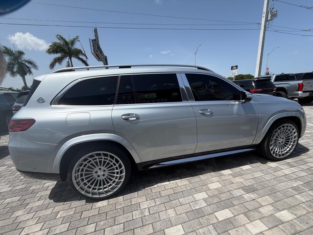 Mercedes-Benz GLS Maybach GLS 600 4MATIC SUV 2024