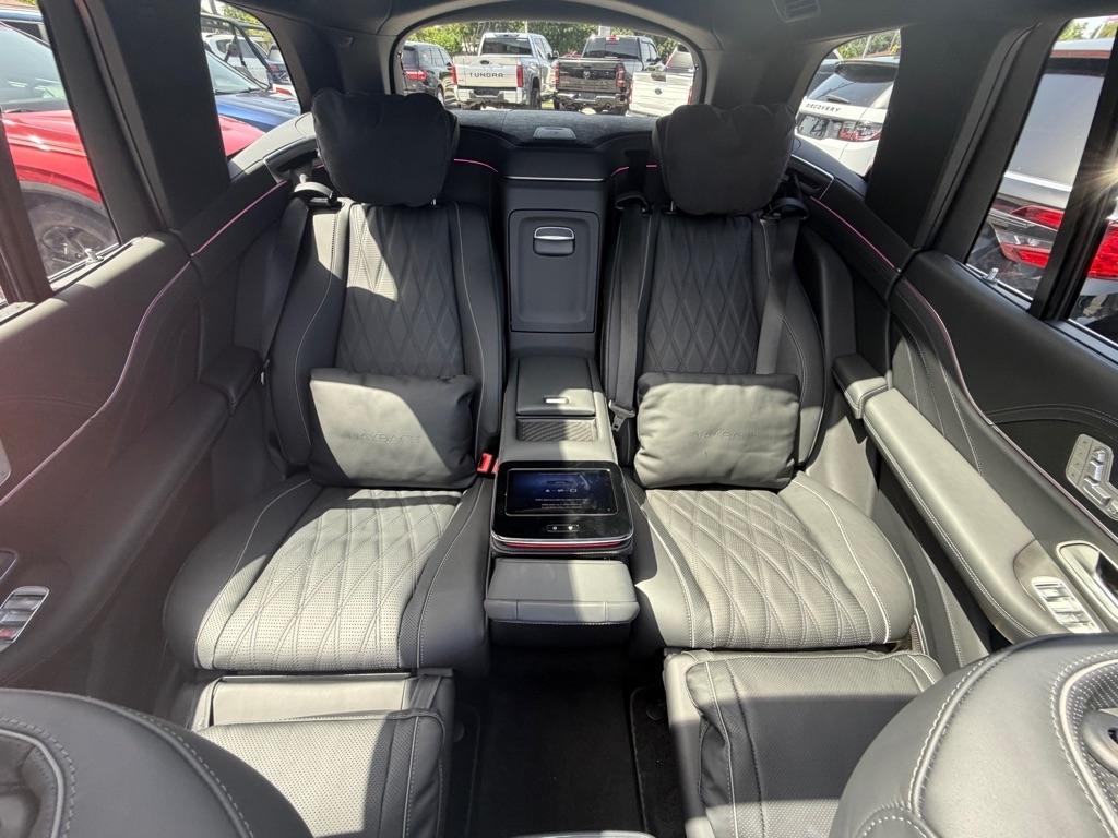 Mercedes-Benz GLS Maybach GLS 600 4MATIC SUV 2024