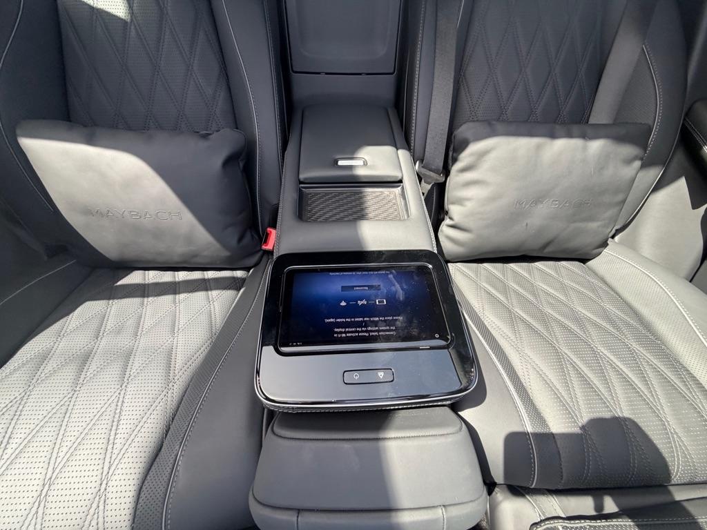 Mercedes-Benz GLS Maybach GLS 600 4MATIC SUV 2024