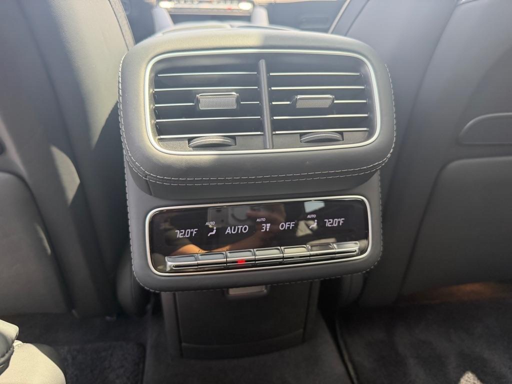 Mercedes-Benz GLS Maybach GLS 600 4MATIC SUV 2024