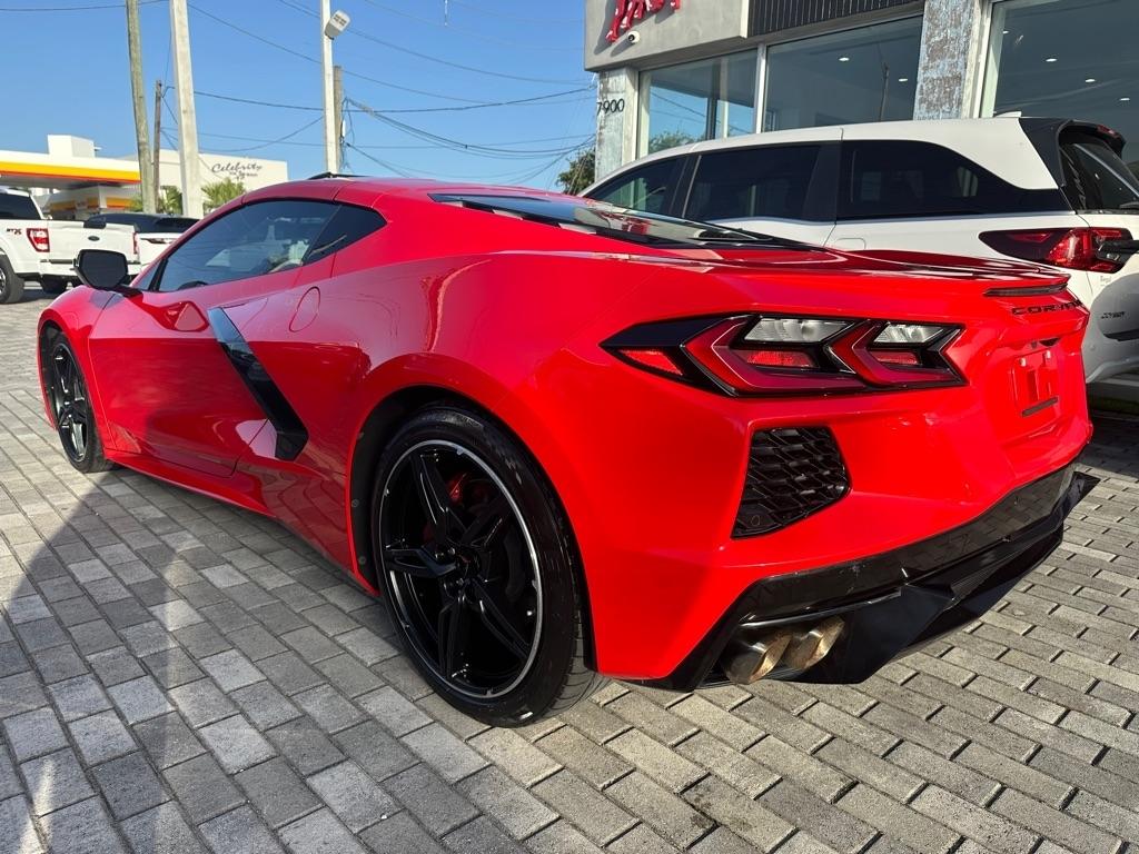 Chevrolet Corvette 2dr Stingray Cpe w/1LT 2021