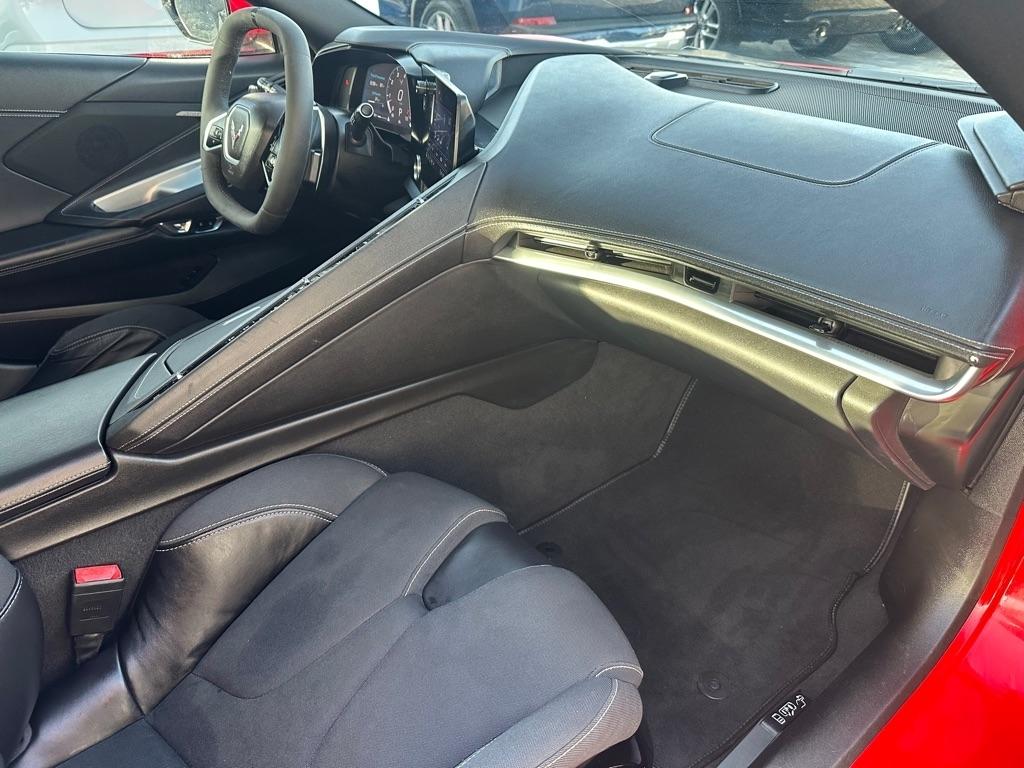 Chevrolet Corvette 2dr Stingray Cpe w/1LT 2021