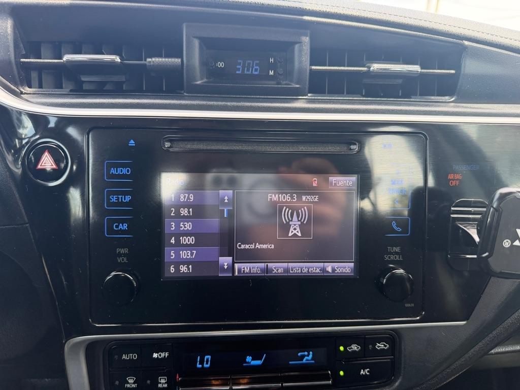 Toyota Corolla XLE CVT (Natl) 2018