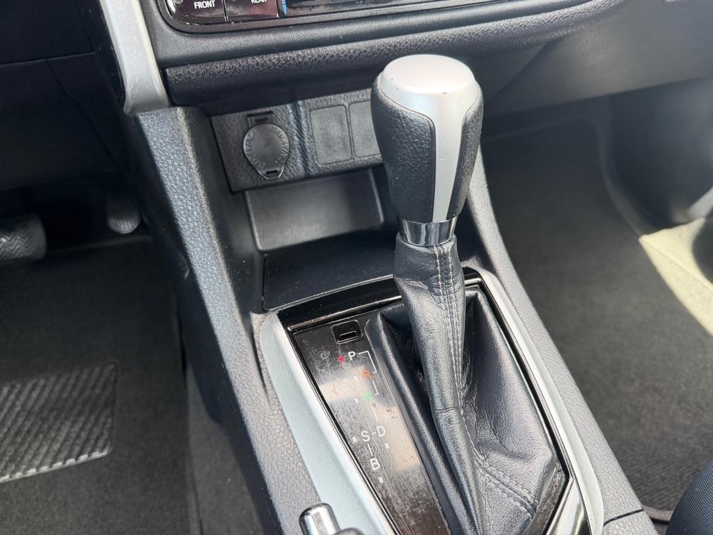 Toyota Corolla XLE CVT (Natl) 2018