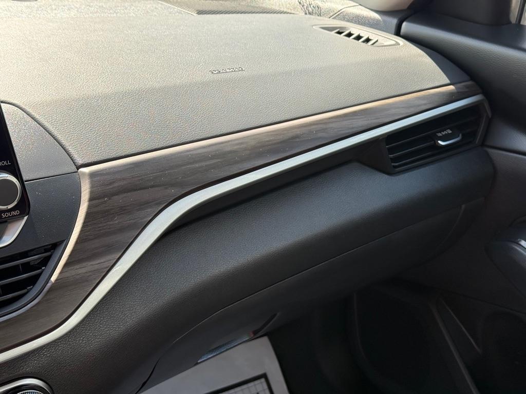 Nissan Altima SV FWD 2025