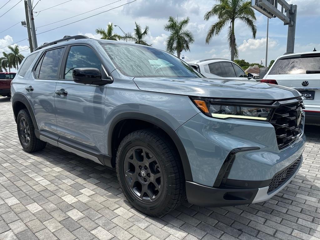 2023 Honda Pilot TrailSport AWD