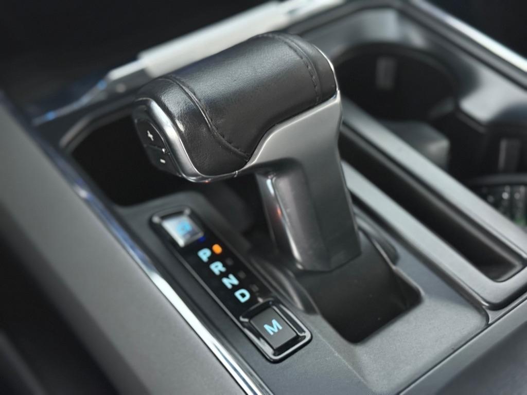 Ford F-150 Lariat 4WD SuperCrew 5.5' Box 2024