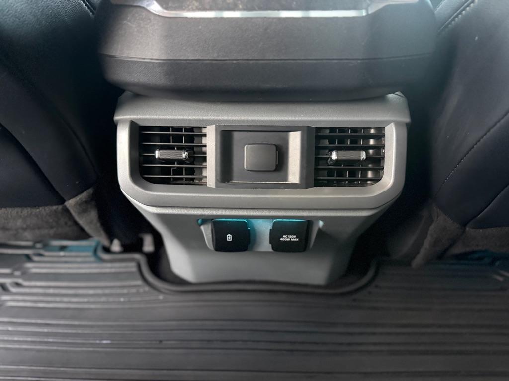 Ford F-150 Lariat 4WD SuperCrew 5.5' Box 2024