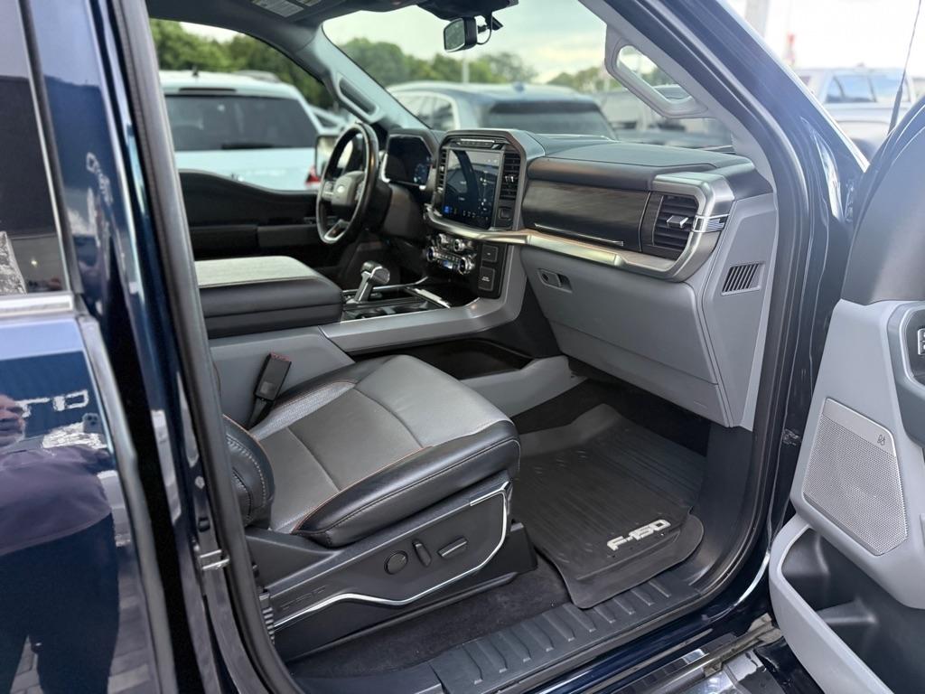 Ford F-150 Lariat 4WD SuperCrew 5.5' Box 2024
