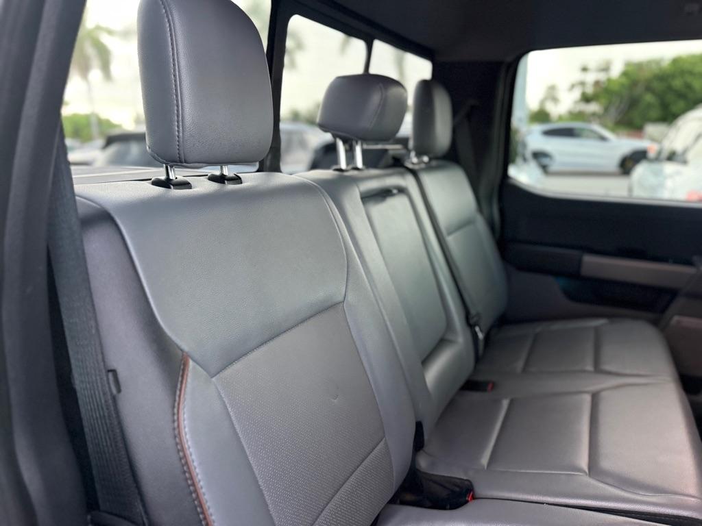 Ford F-150 Lariat 4WD SuperCrew 5.5' Box 2024