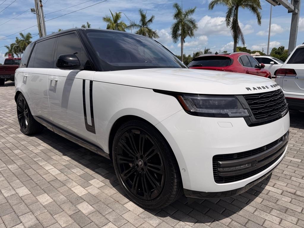 Land Rover Range Rover P530 SE LWB 7 Seat 2023