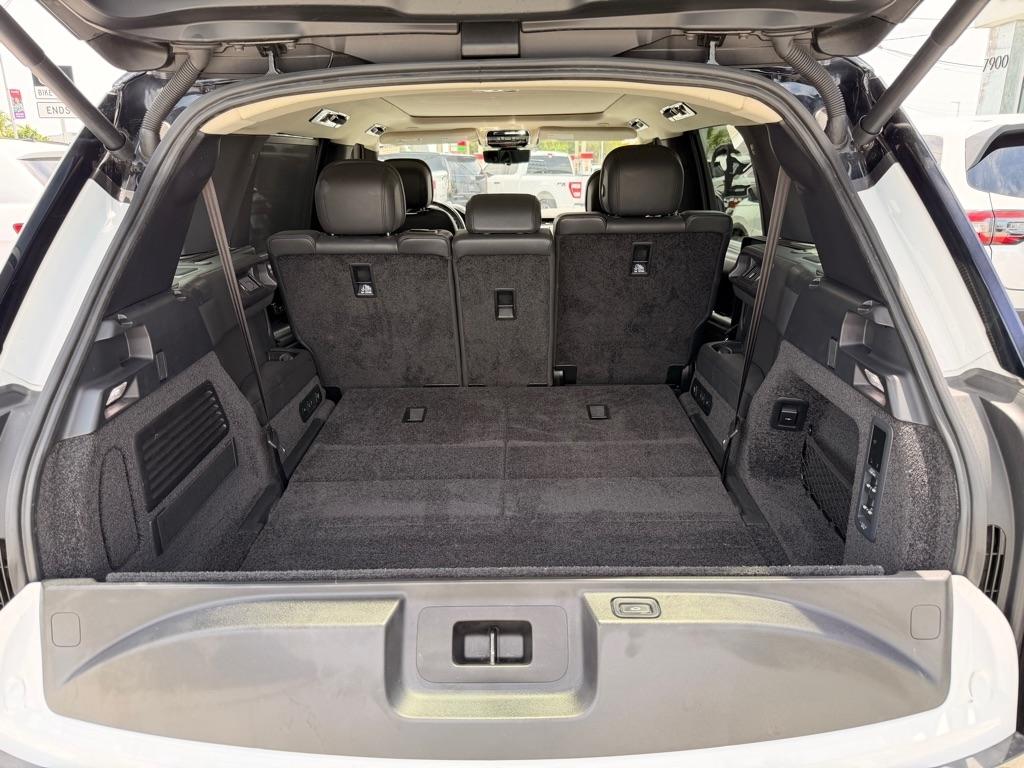 Land Rover Range Rover P530 SE LWB 7 Seat 2023