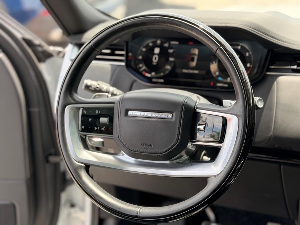 Land Rover Range Rover P530 SE LWB 7 Seat 2023