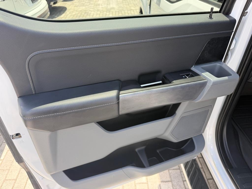 Ford F-150 XLT 4WD SuperCab 8' Box 2023