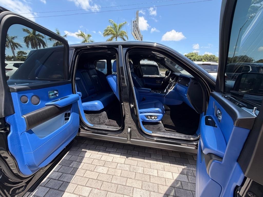 Rolls-Royce Cullinan Sport Utility 2022