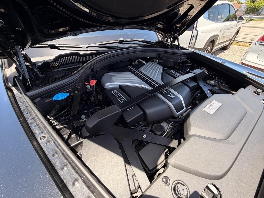 Rolls-Royce Cullinan Sport Utility 2022