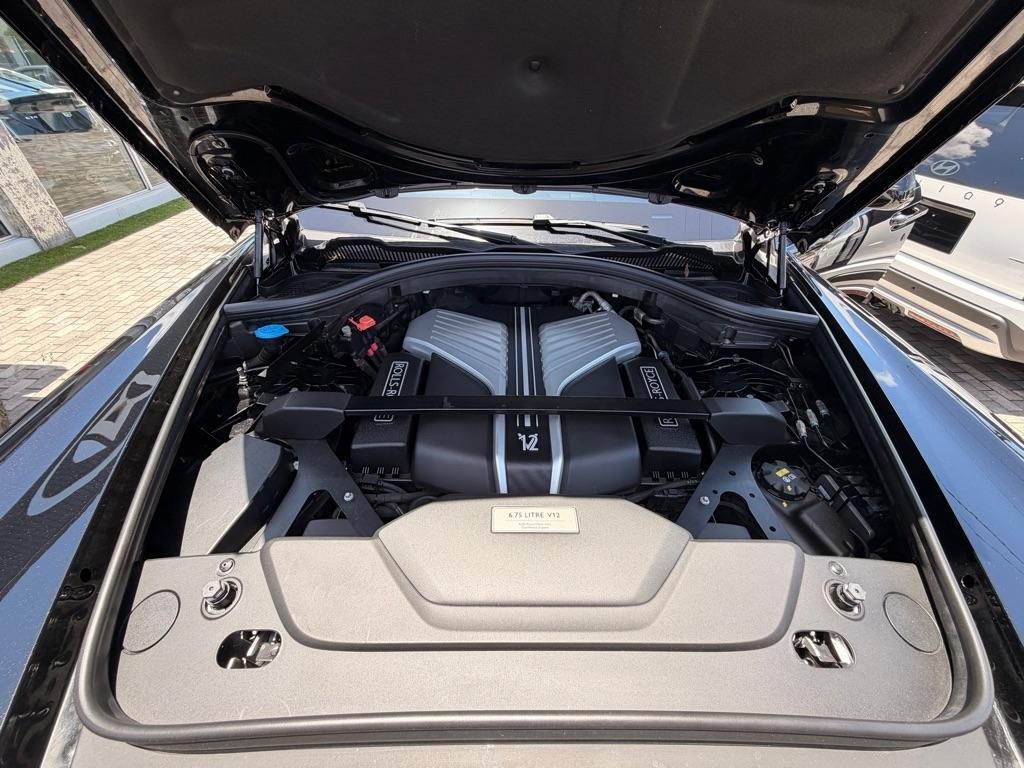 Rolls-Royce Cullinan Sport Utility 2022