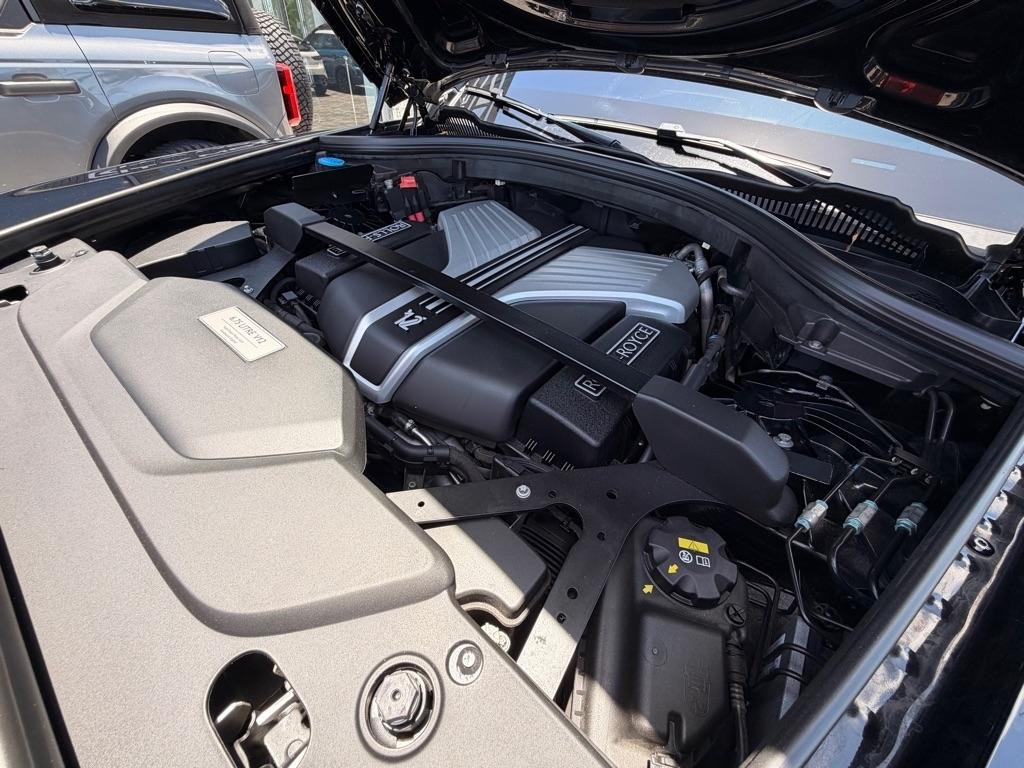 Rolls-Royce Cullinan Sport Utility 2022