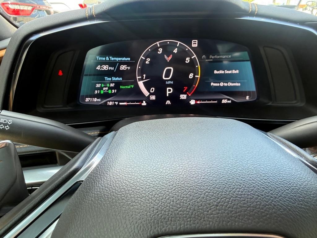 Chevrolet Corvette 2dr Stingray Cpe w/2LT 2023
