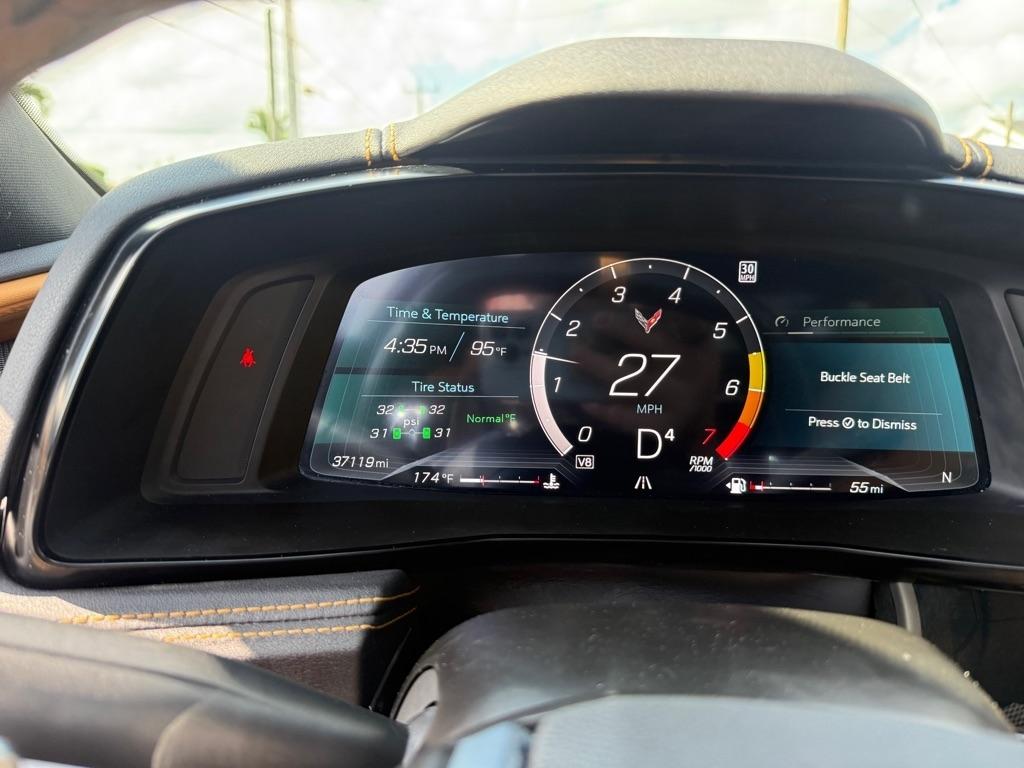 Chevrolet Corvette 2dr Stingray Cpe w/2LT 2023