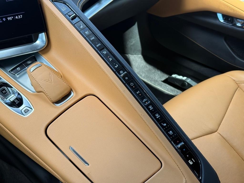 Chevrolet Corvette 2dr Stingray Cpe w/2LT 2023