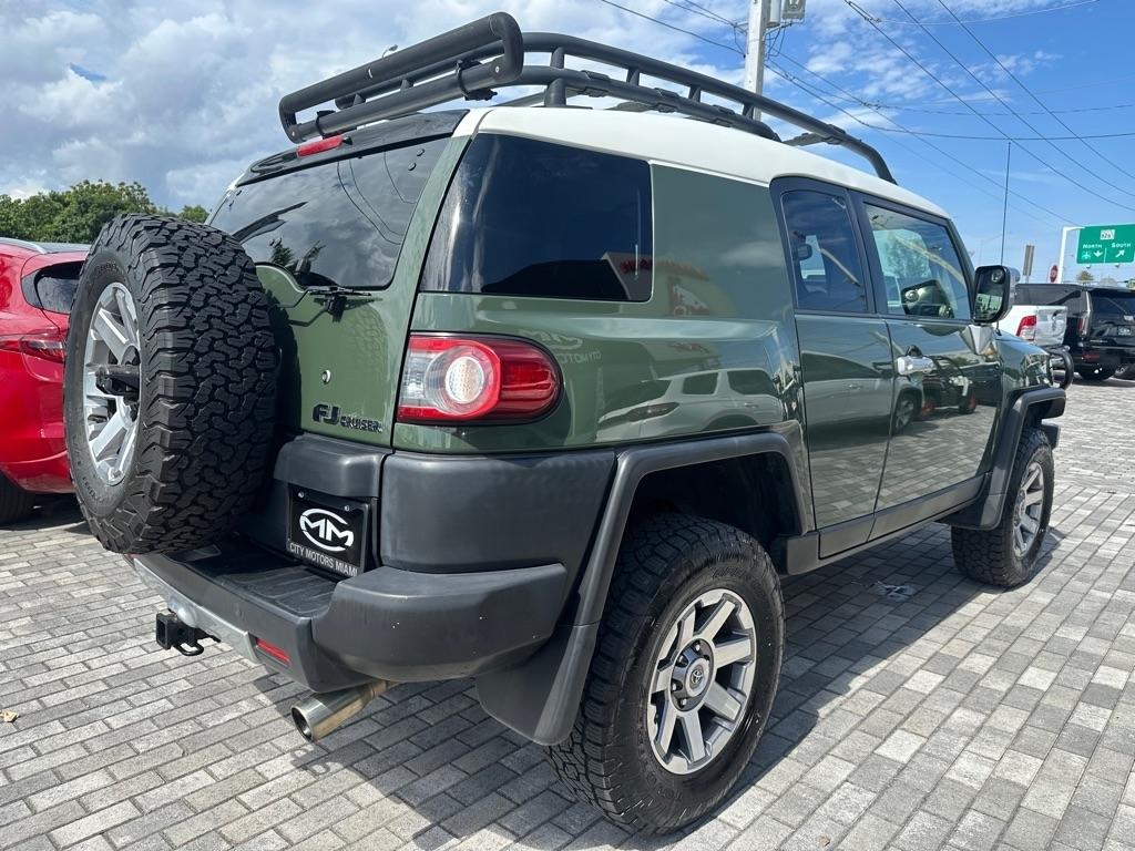 Toyota FJ Cruiser 4WD 4dr Auto (Natl) 2014