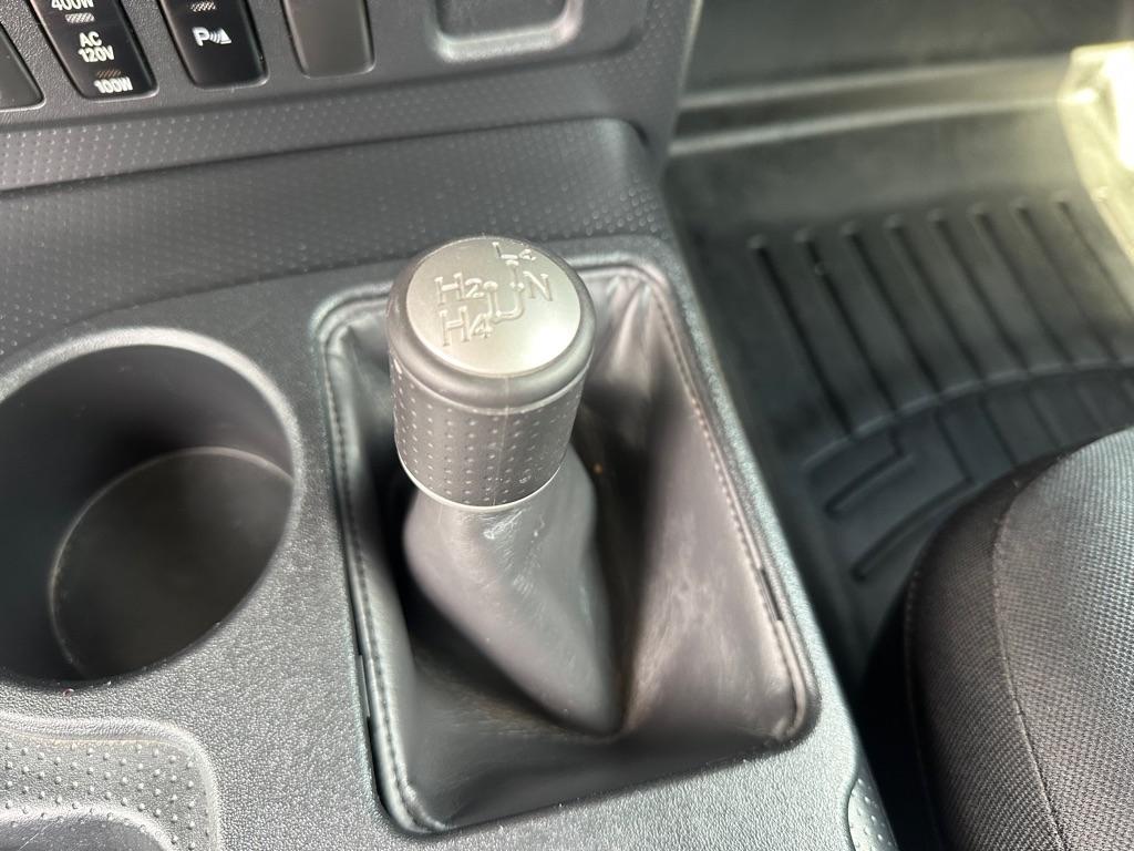 Toyota FJ Cruiser 4WD 4dr Auto (Natl) 2014