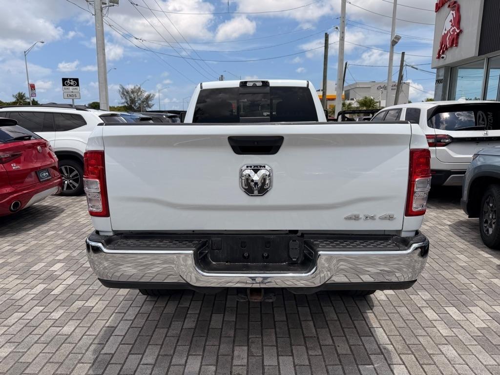 RAM 2500 Tradesman 4x4 Crew Cab 8' Box 2024