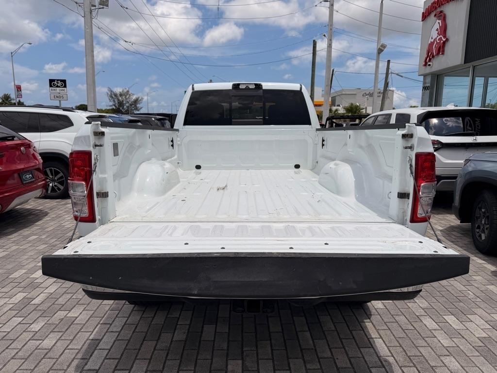 RAM 2500 Tradesman 4x4 Crew Cab 8' Box 2024