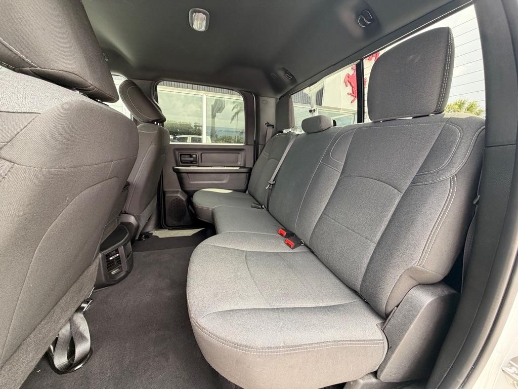 RAM 2500 Tradesman 4x4 Crew Cab 8' Box 2024