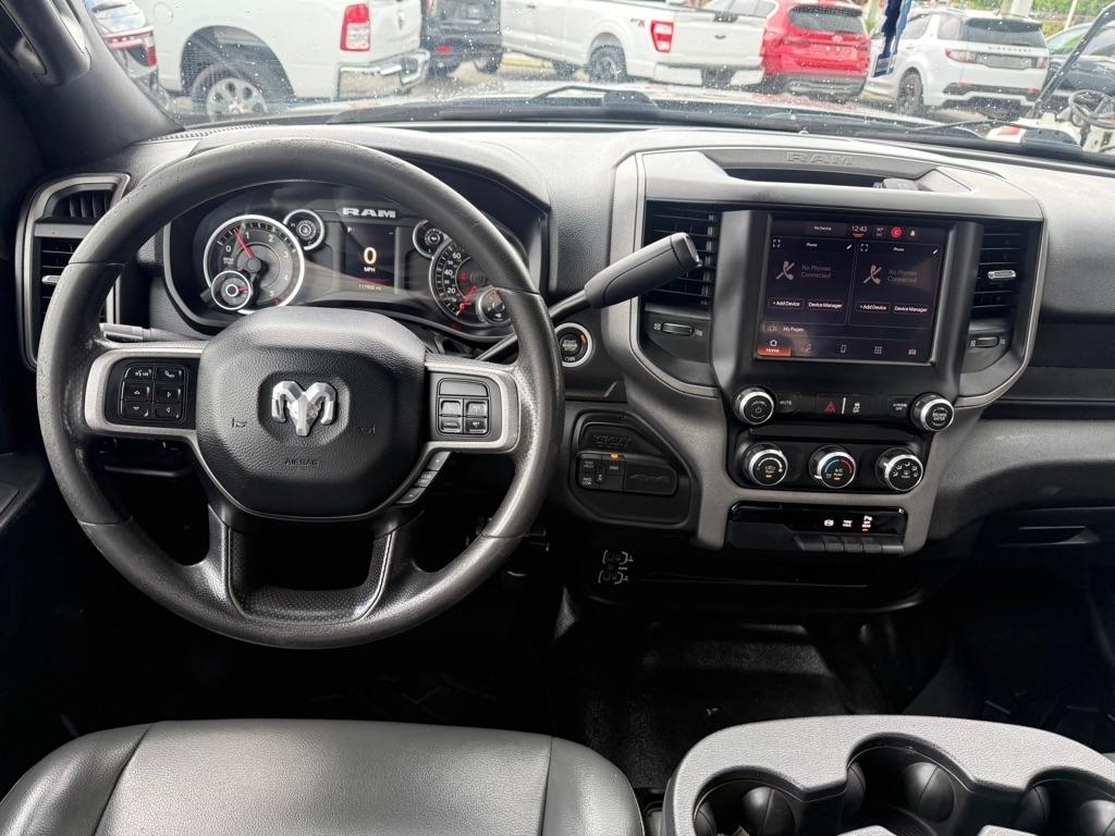 RAM 3500 Tradesman 4x4 Crew Cab 8' Box 2022