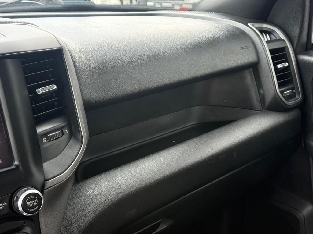 RAM 3500 Tradesman 4x4 Crew Cab 8' Box 2022
